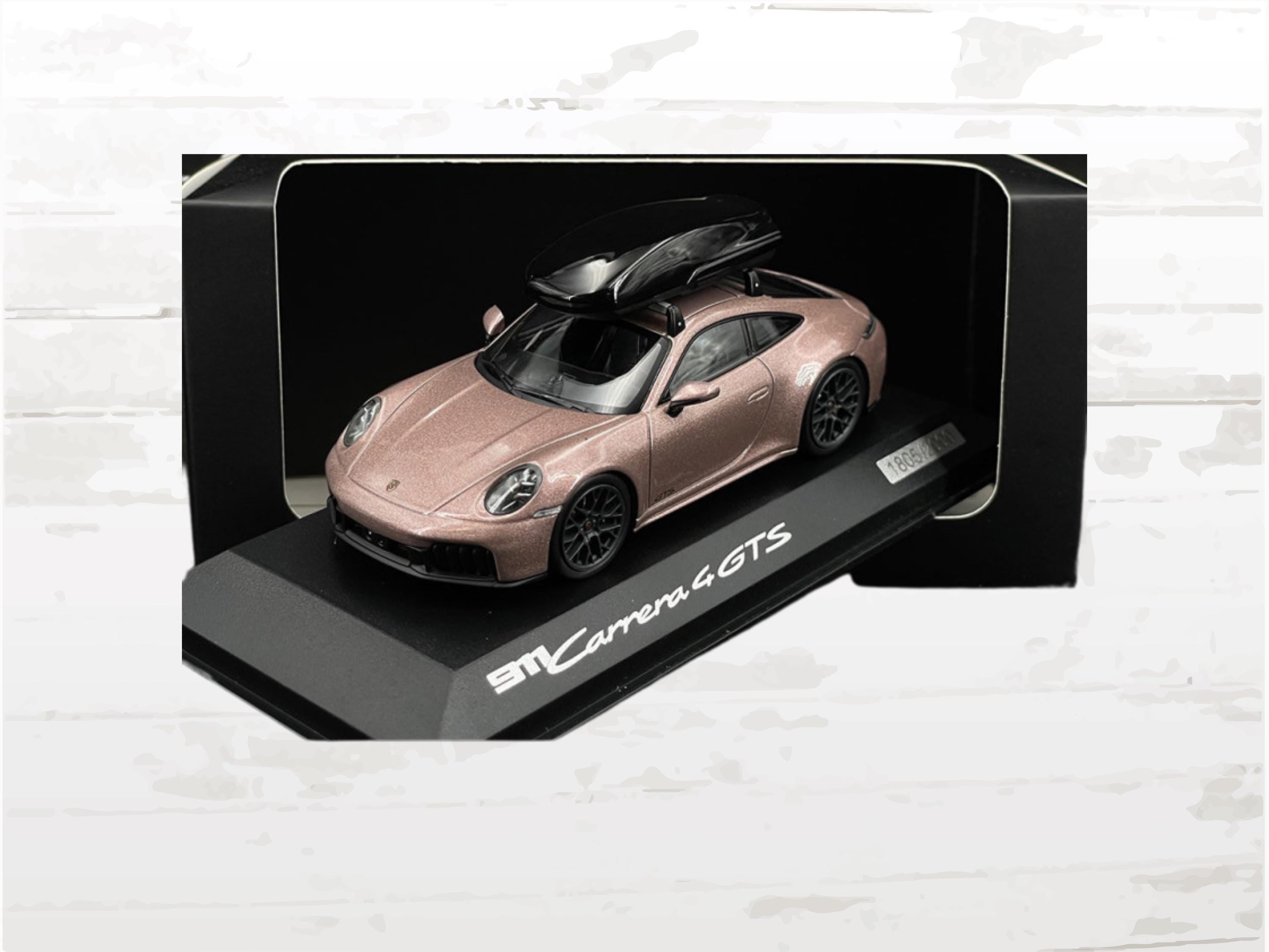 Frozenberry Porsche 911 Carrera 4 GTS 992.2 Resin Model - 2024 Limited Edition
