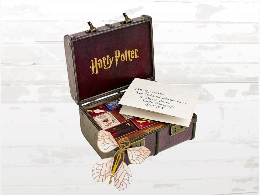 Harry Potter Advent Calendar: Collectibles in Vintage Trunk
