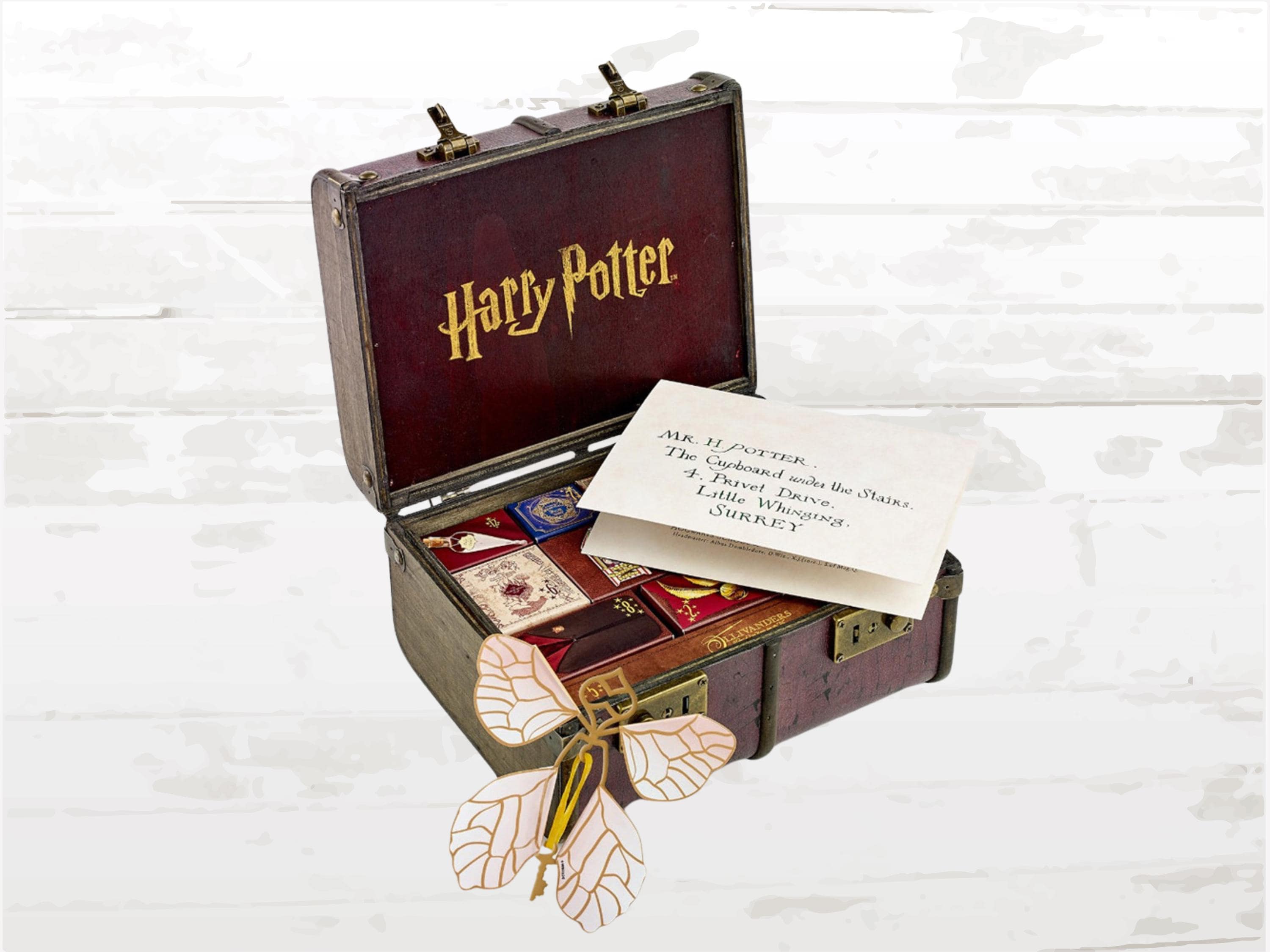 Harry Potter Advent Calendar: Collectibles in Vintage Trunk