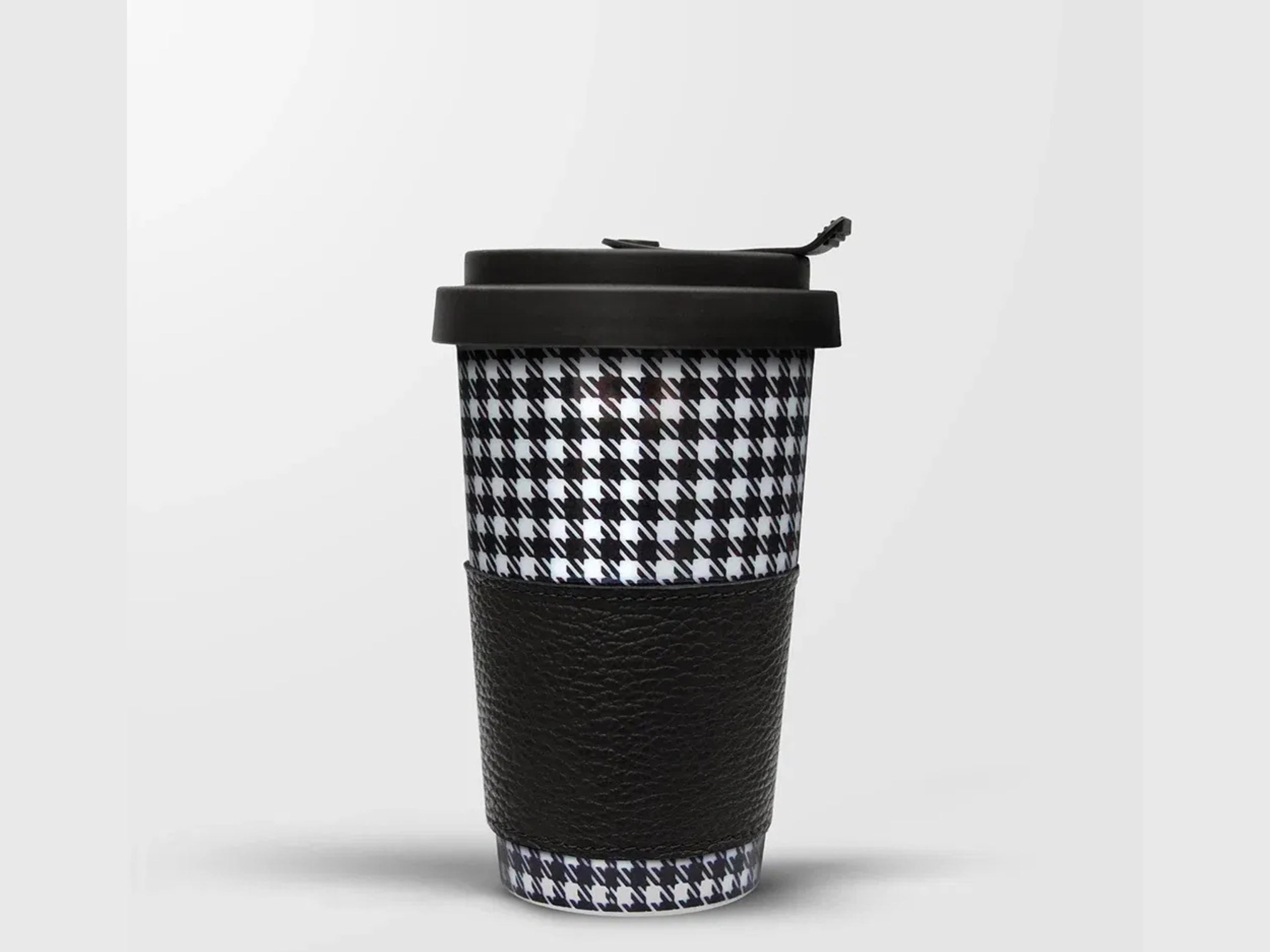 Porsche Pepita Travel Mug: Porcelain & Leather Coffee-to-go Cup