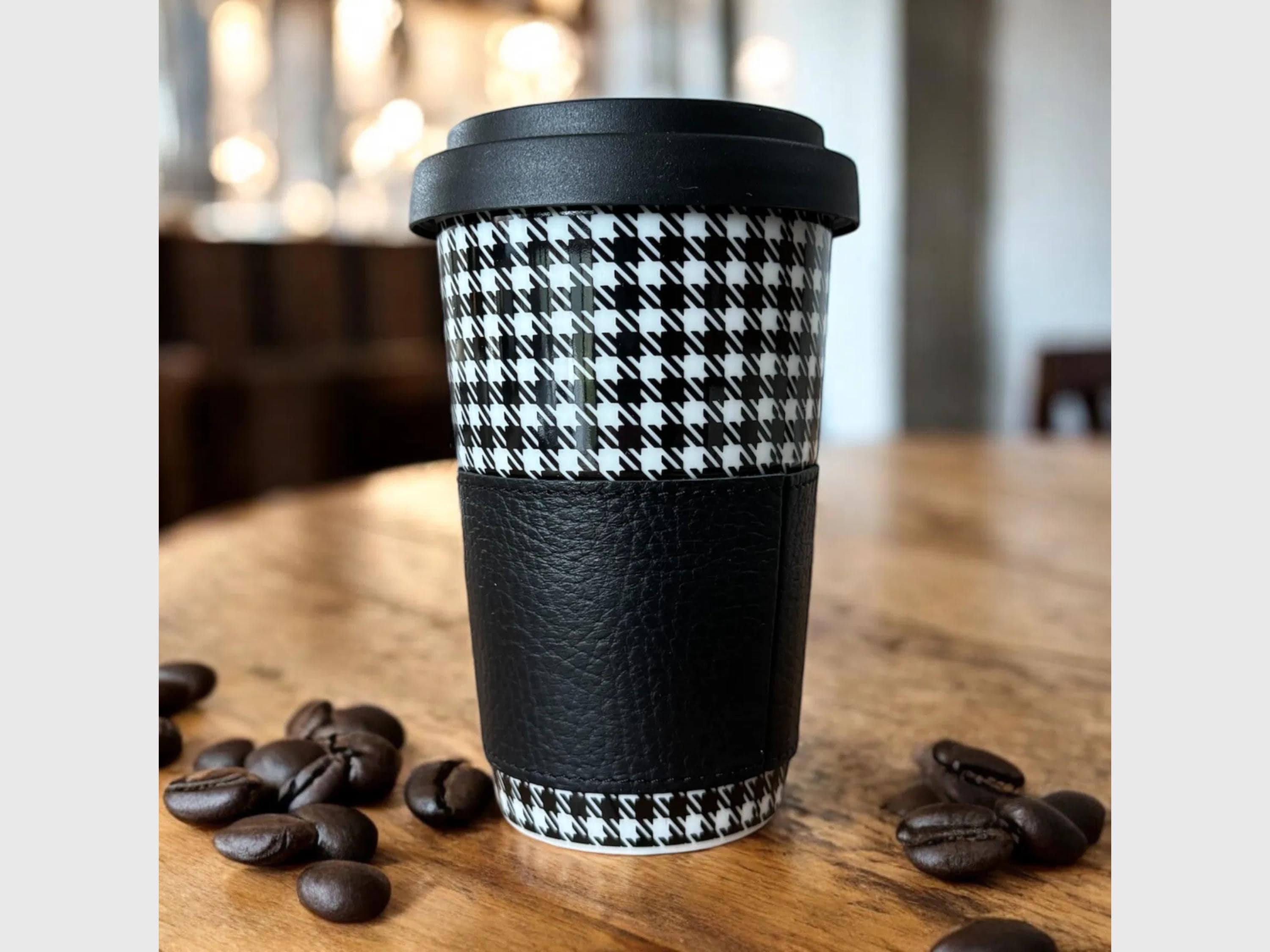 Porsche Pepita Travel Mug: Porcelain & Leather Coffee-to-go Cup