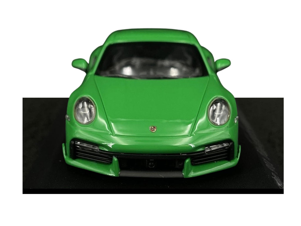 Porsche Scale Model Car I 911 Turbo S Coupe Sport Design 2021 – Python Green | 1:43 Scale Model Car | Collector’s Gift | Limited Edition | Car Lover