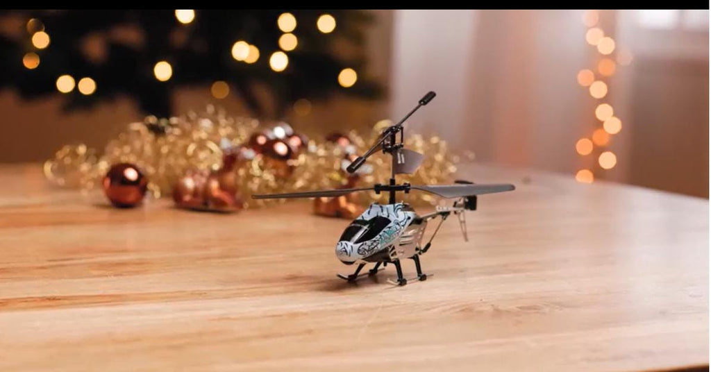 RC Helicopter Advent Calendar 2025 | Technik Build & Fly Kit