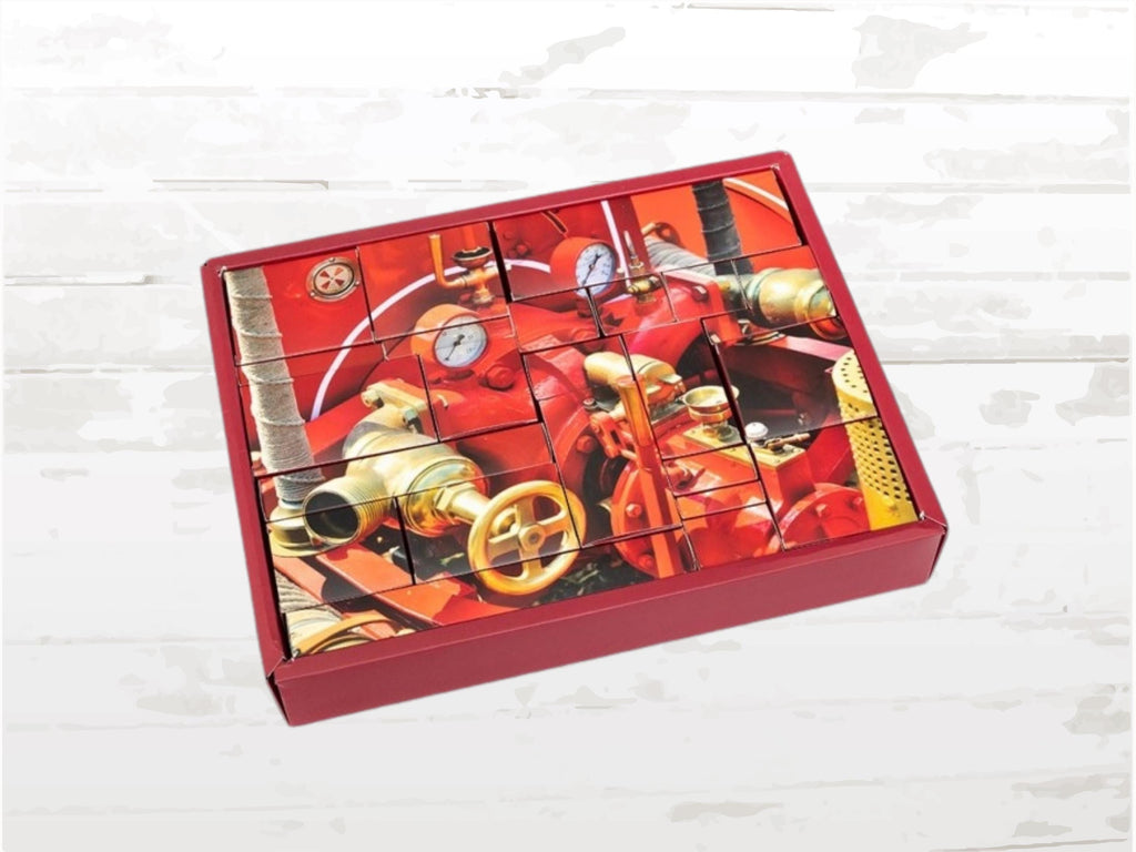 Mercedes-Benz Fire Truck Advent Calendar | 1:43 Model Kit