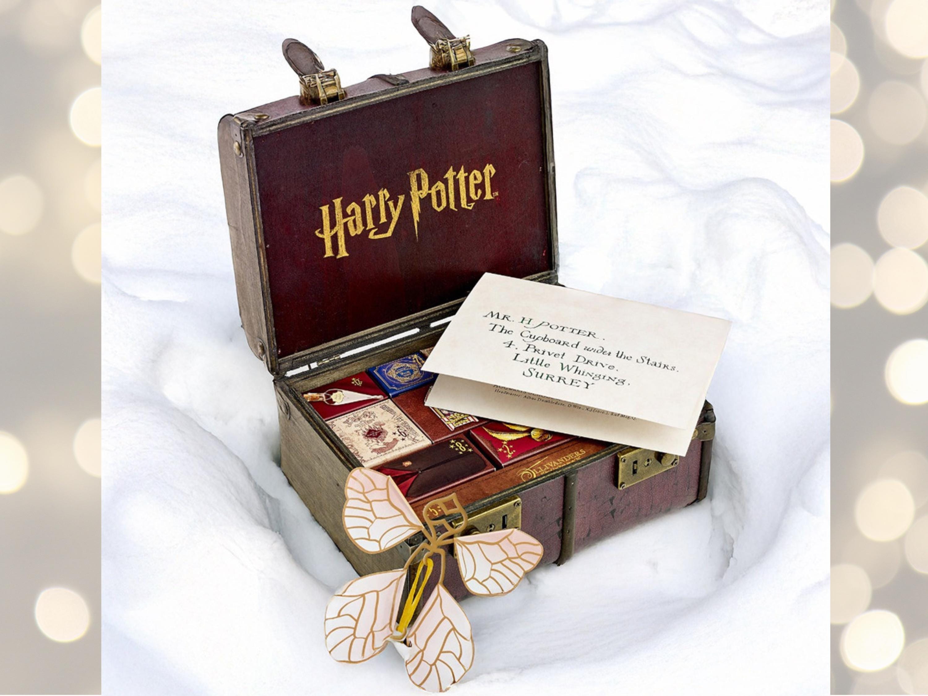 Harry Potter Advent Calendar: Collectibles in Vintage Trunk