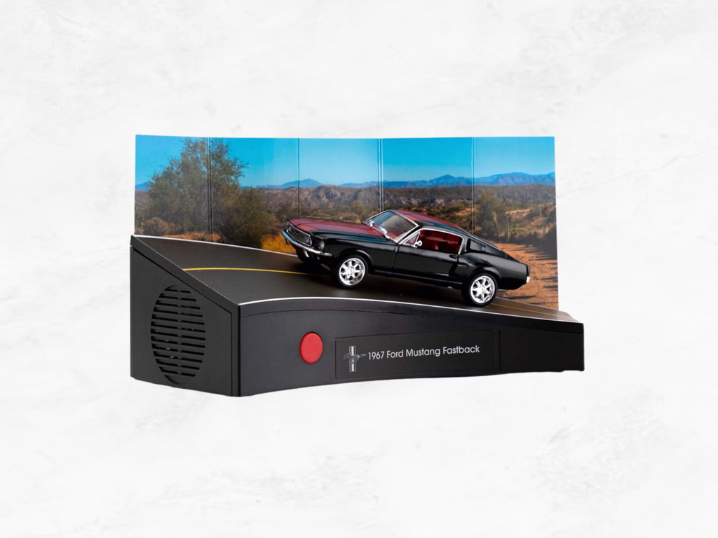 Ford Mustang 1967 Fastback Advent Calendar | 1:43 Die-Cast Model | V8 Engine Sound | 24-Day Build Kit
