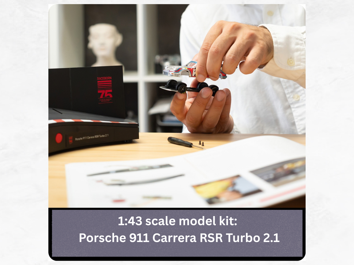 Porsche 911 Motorsport Advent Calendar | Carrera RSR Turbo 2.1 | 1:43 Scale Model Kit with Sound | Franzis 67275