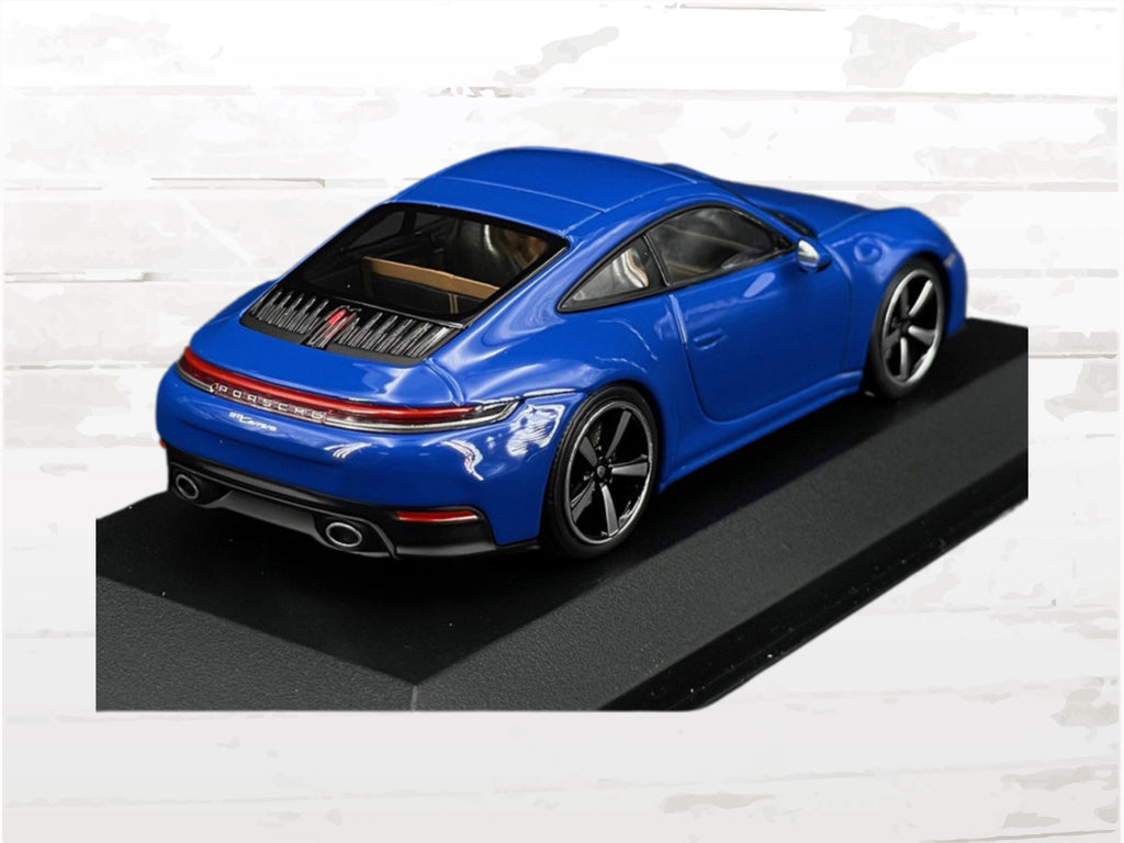 Porsche 911 Carrera 992.2 2024 Model | 1:43 Lugano Blue Limited Edition | Numbered 2000 Pieces I Collector Car