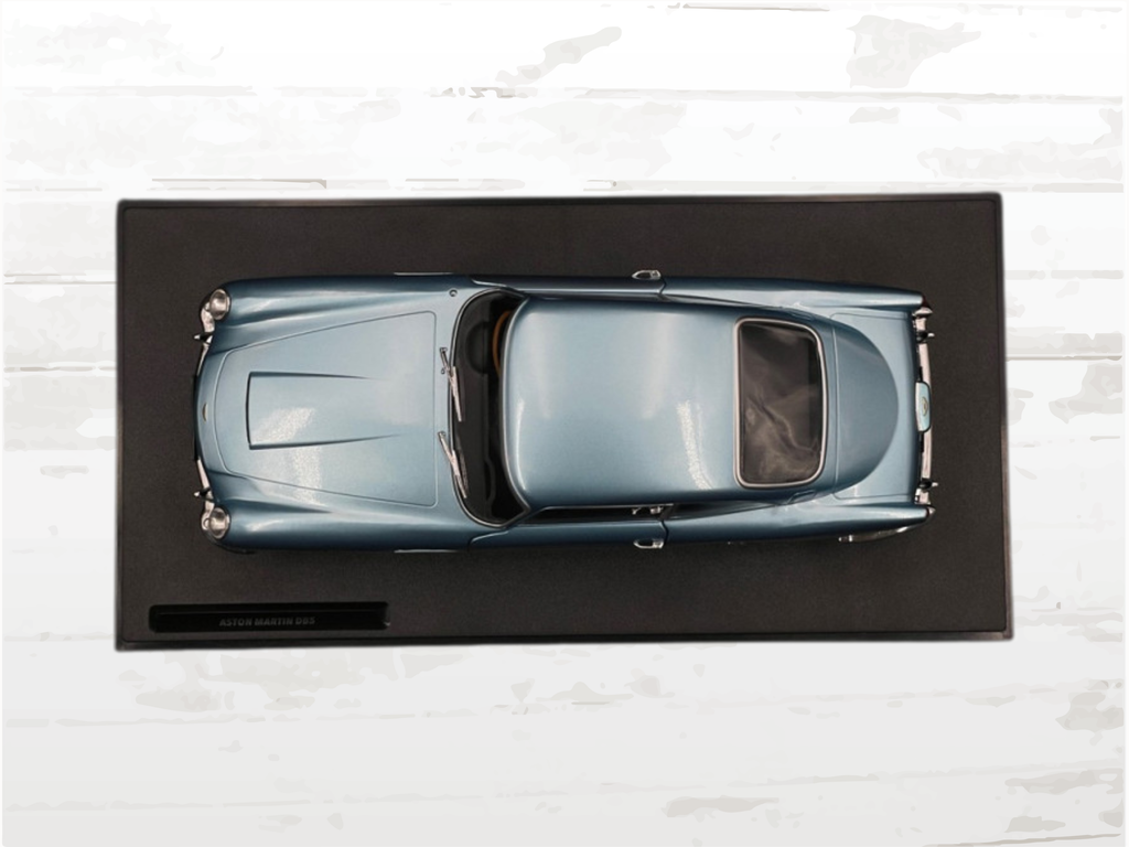 Aston Martin DB5 1964 Metallic Blue 1:18 Model | Solido Diecast