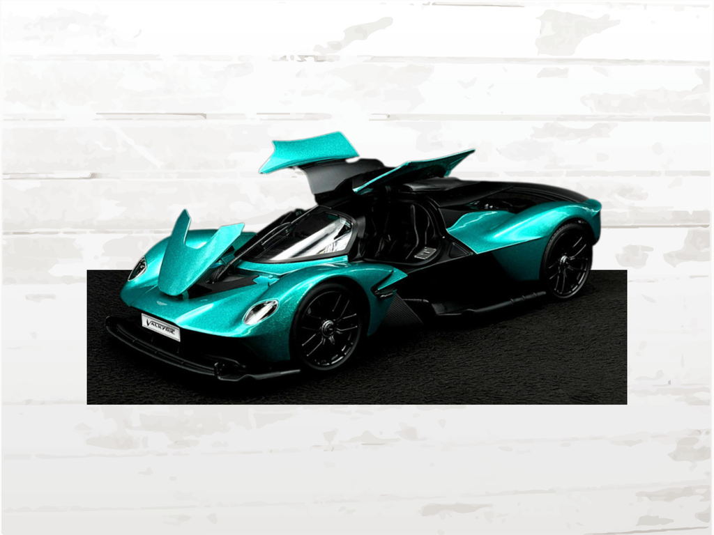 Aston Martin Valkyrie 1:18 Scale Model, Racing Green 2022, Hypercar Display Gift