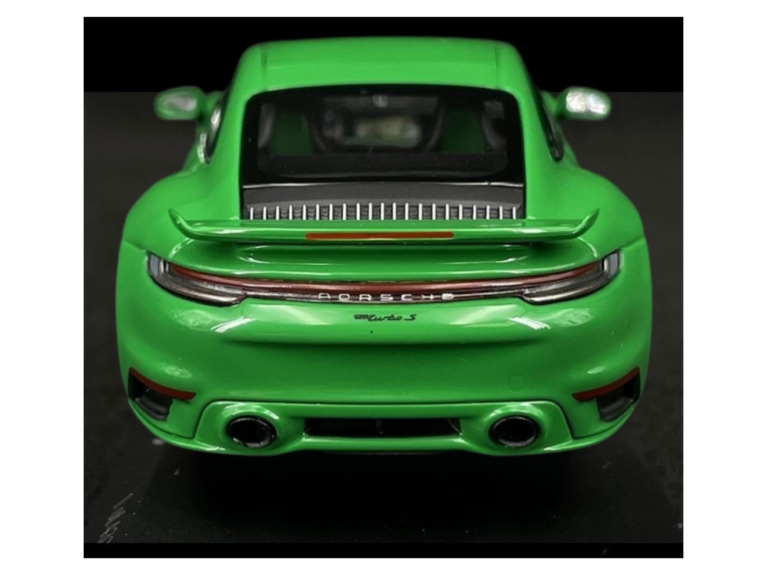 Porsche Scale Model Car I 911 Turbo S Coupe Sport Design 2021 – Python Green | 1:43 Scale Model Car | Collector’s Gift | Limited Edition | Car Lover