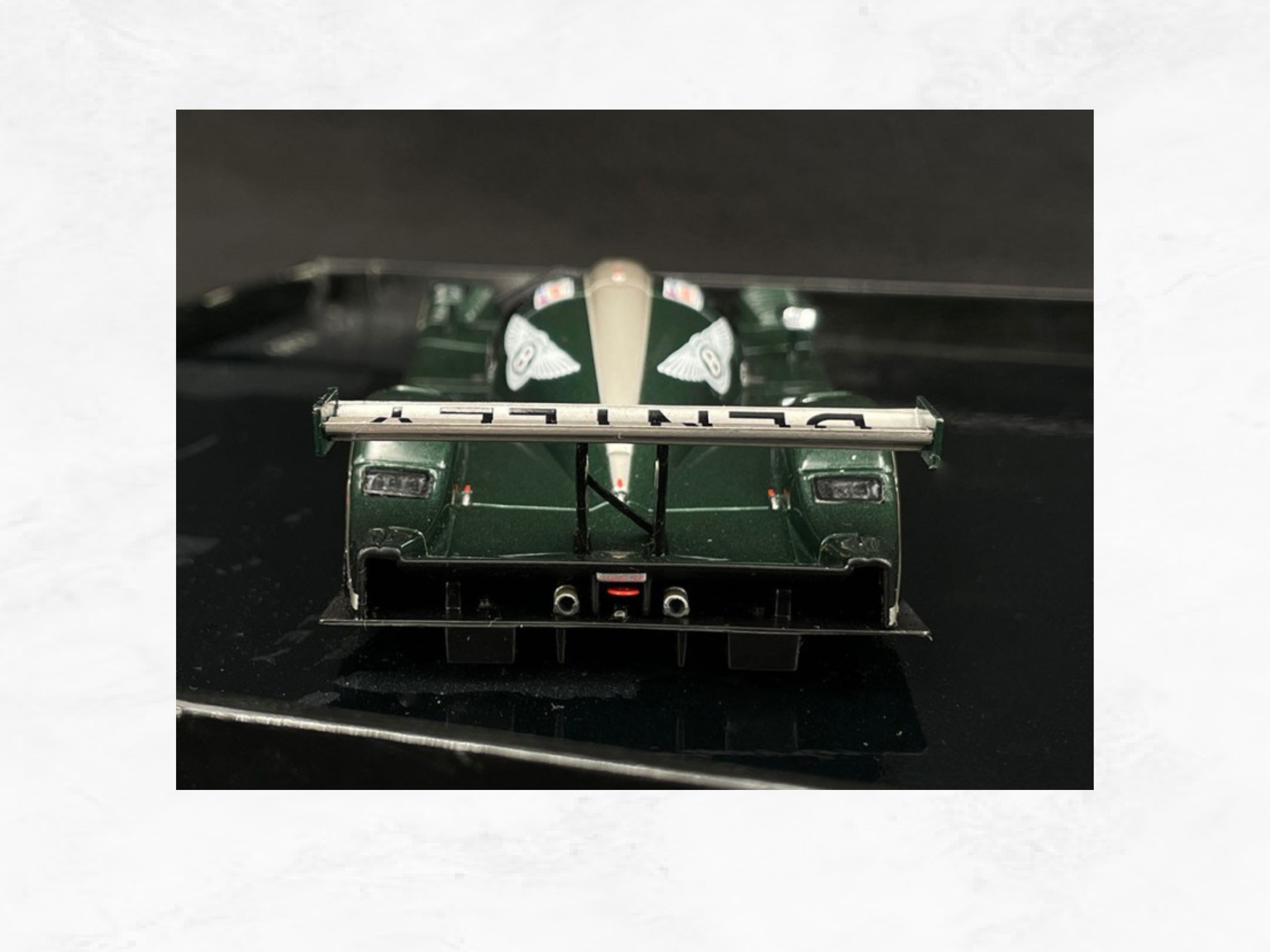 Bentley EXP Speed 8 Le Mans 2002 No.8, 1:43 Scale Model, Limited Edition 5555 Pieces