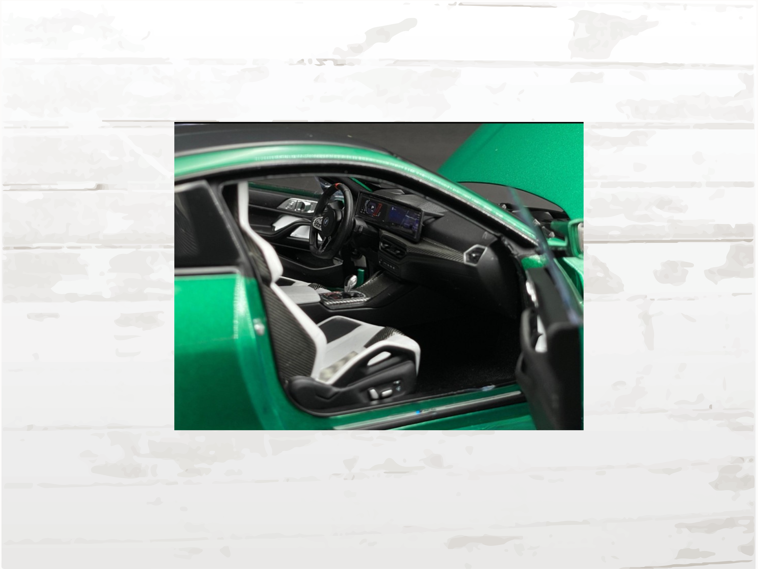BMW M4 Coupé G82 Phase 2 2024 Green Metallic | 1:18 Scale Diecast Model