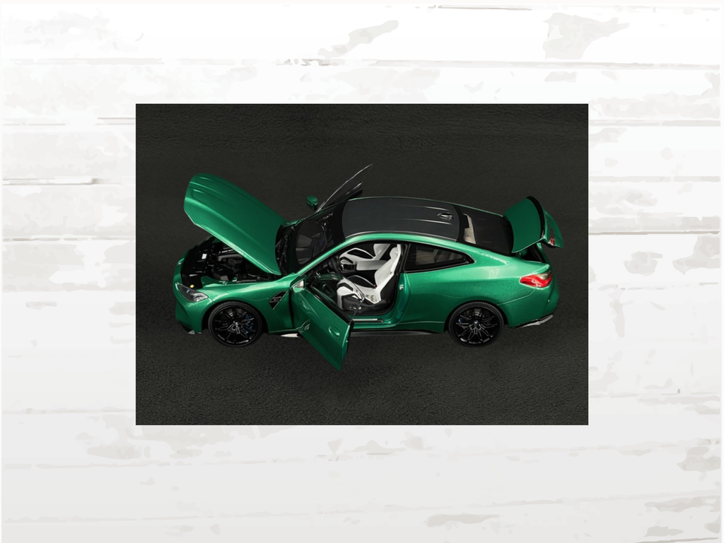 BMW M4 Coupé G82 Phase 2 2024 Green Metallic | 1:18 Scale Diecast Model