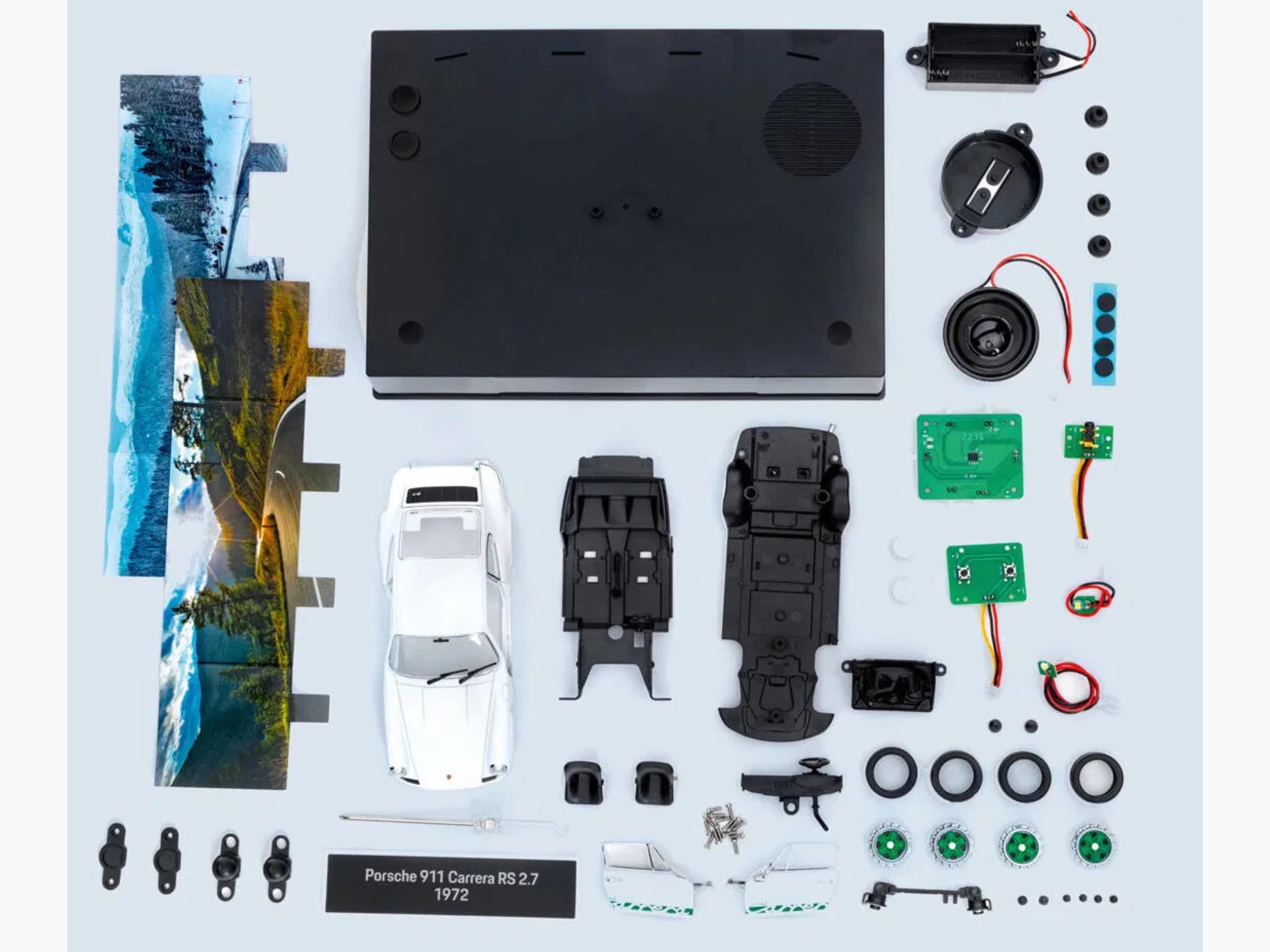 Porsche 911 Carrera RS 1:24 Model Kit - Build Your Legend