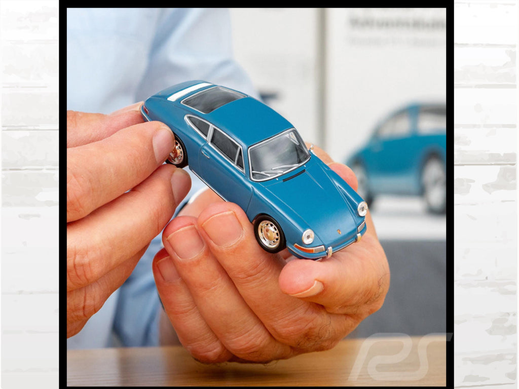 Porsche 911 Advent Calendar, Blue Enamel 1:43 Model