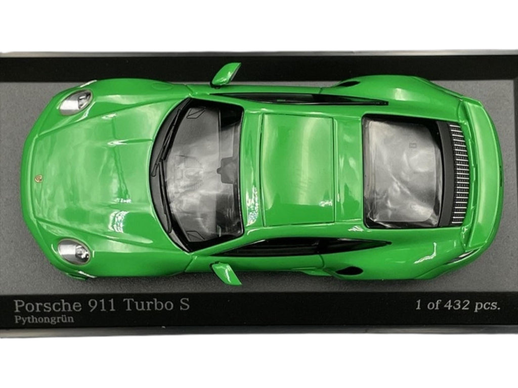 Porsche Scale Model Car I 911 Turbo S Coupe Sport Design 2021 – Python Green | 1:43 Scale Model Car | Collector’s Gift | Limited Edition | Car Lover