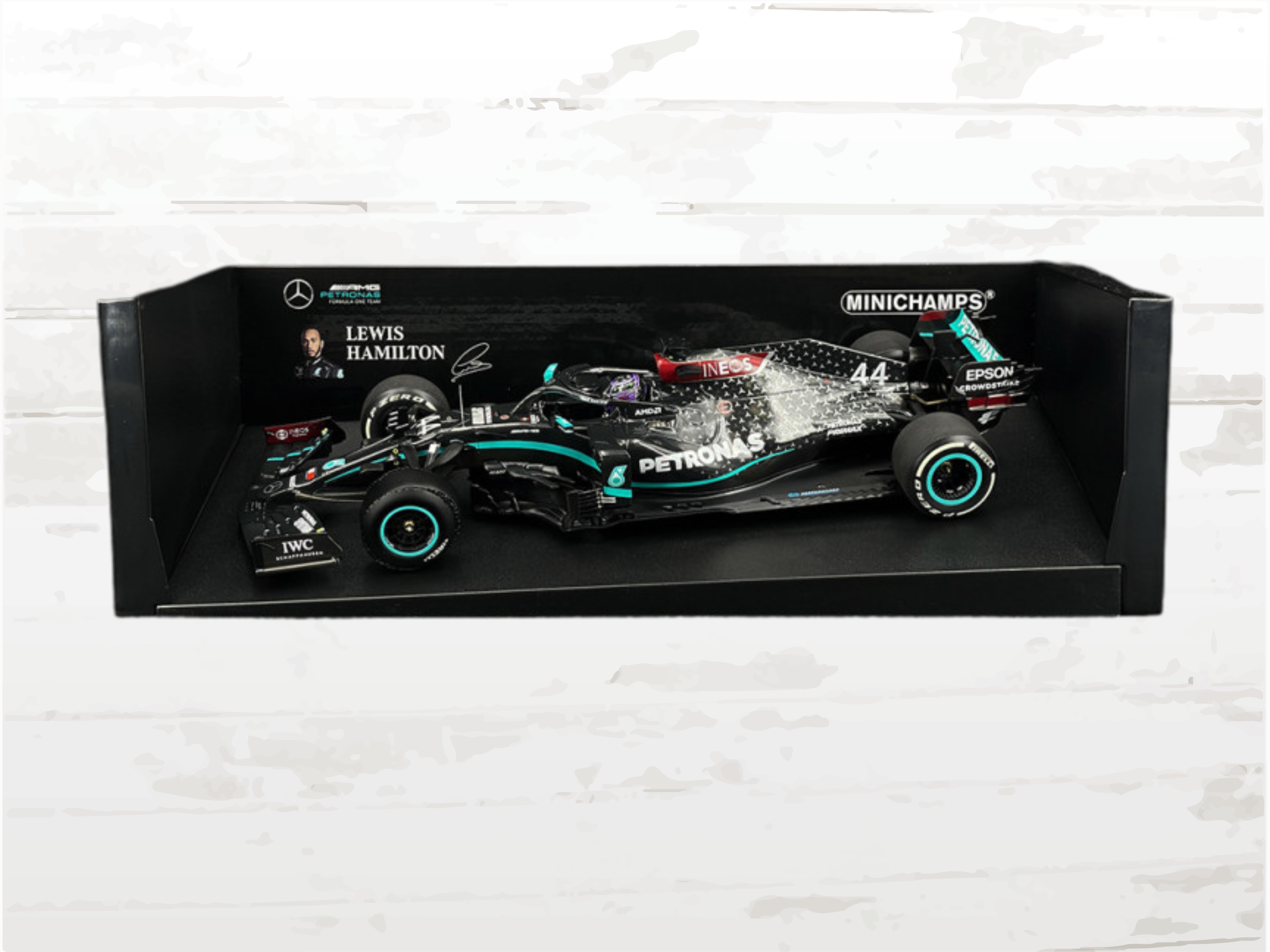 Lewis Hamilton Mercedes-AMG W11 No.44 F1 Winner British GP 2020 – 1/18 Scale Model