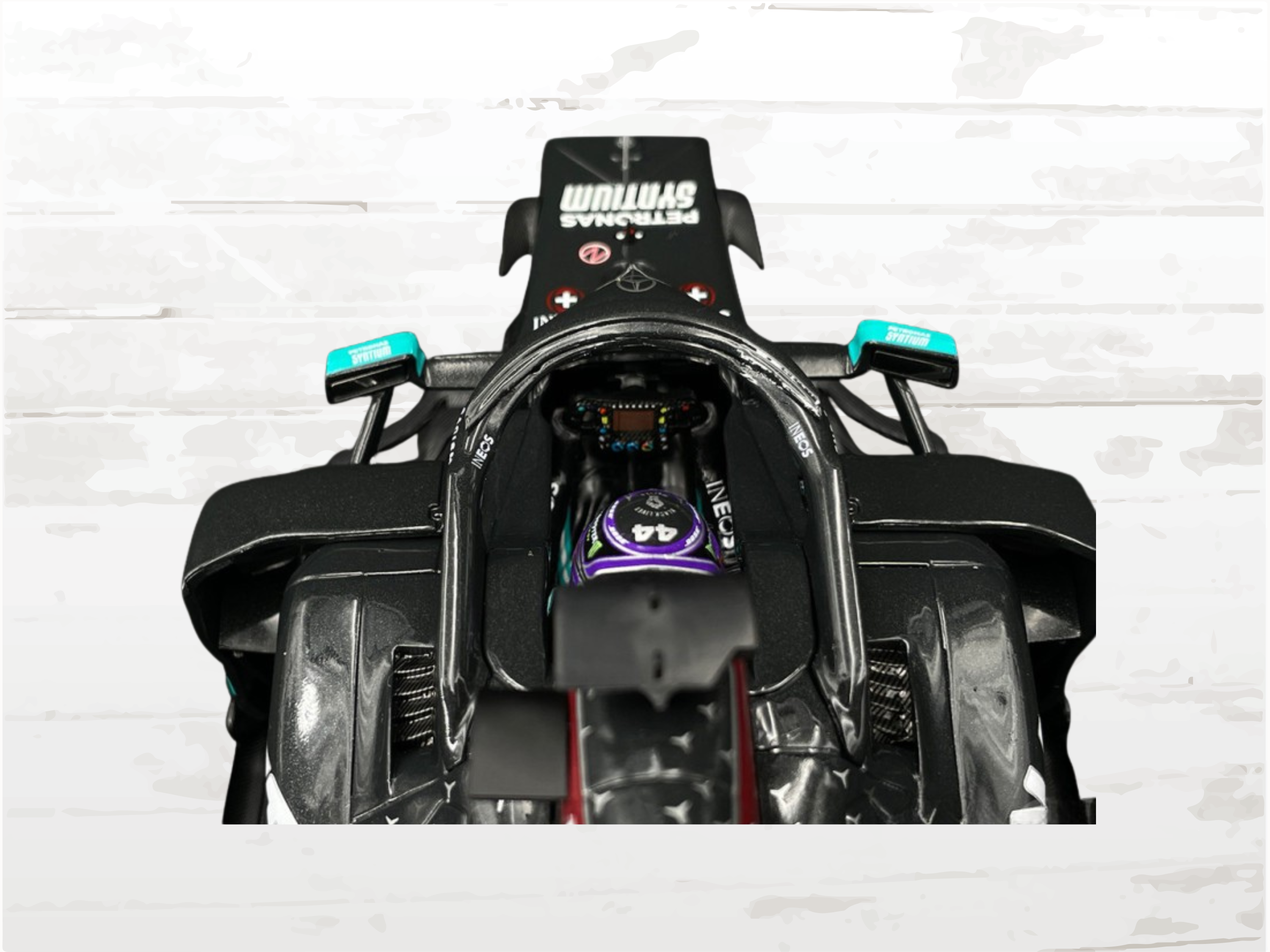 Lewis Hamilton Mercedes-AMG W11 No.44 F1 Winner British GP 2020 – 1/18 Scale Model