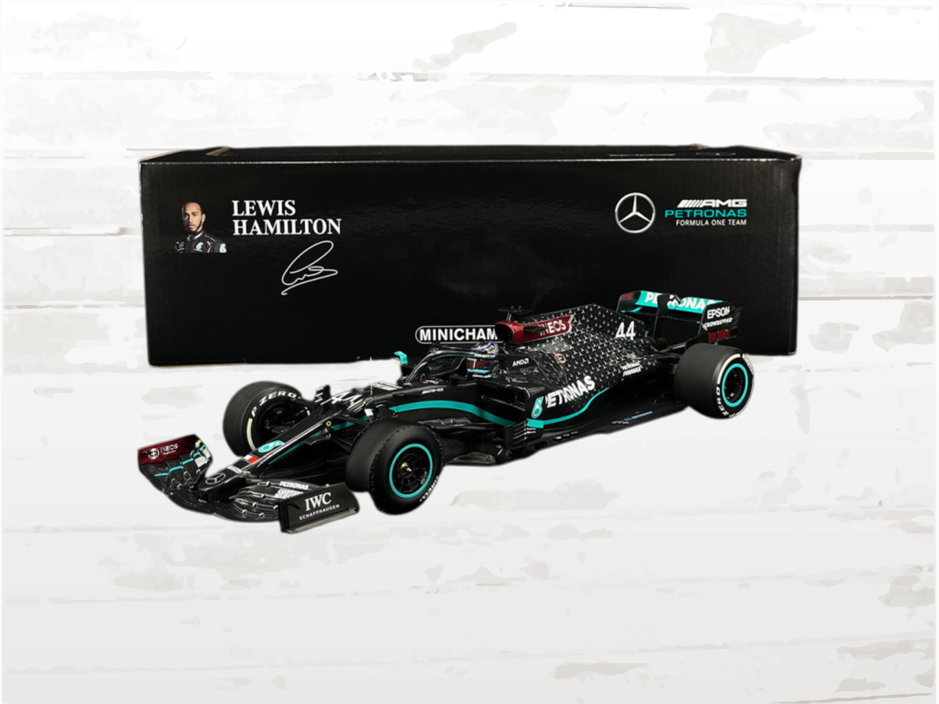 Lewis Hamilton Mercedes-AMG W11 No.44 F1 Winner British GP 2020 – 1/18 Scale Model
