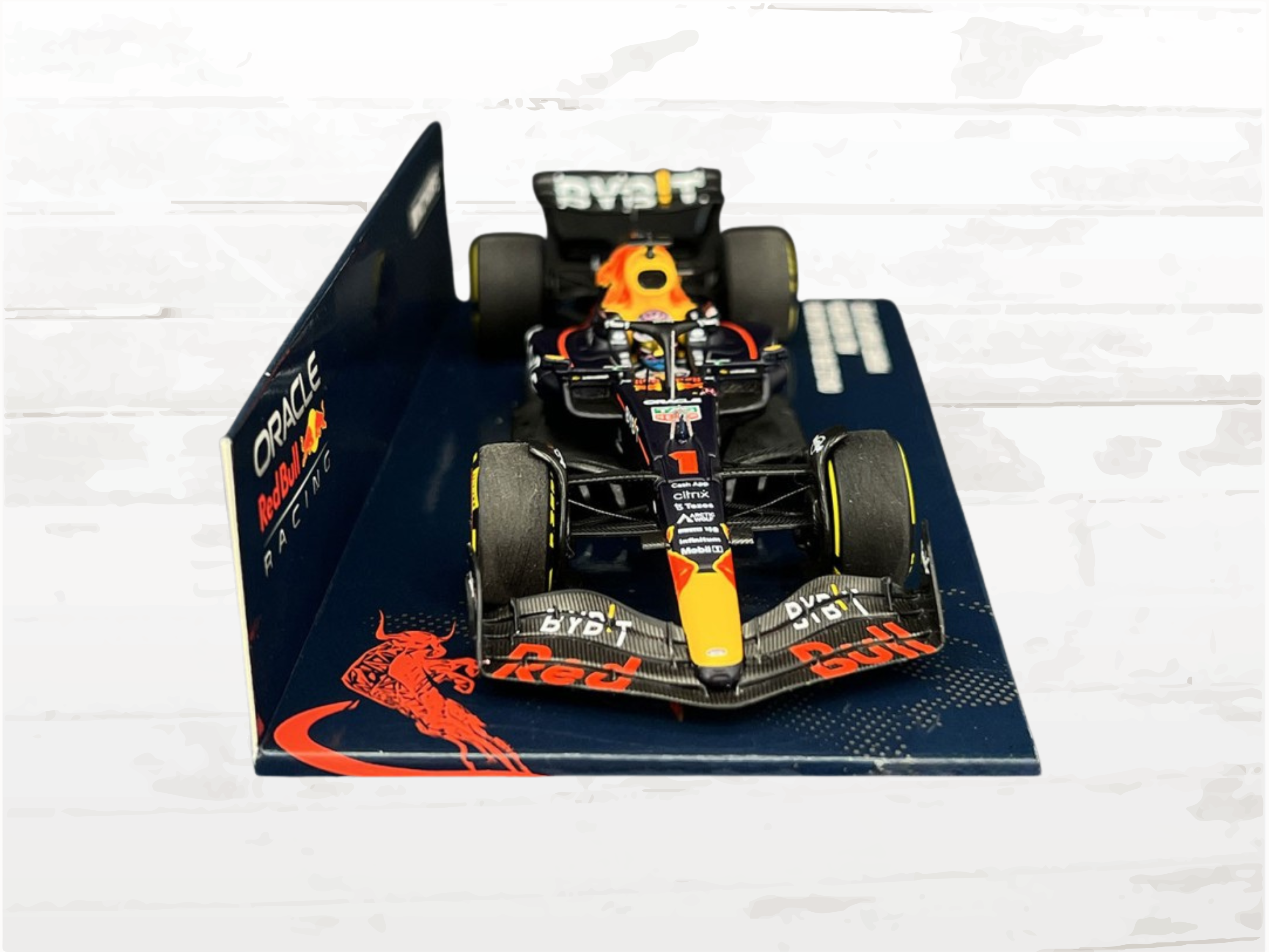 Max Verstappen Red Bull RB18 No.1 F1 Winner Miami GP 2022 – 1/43 Scale Model