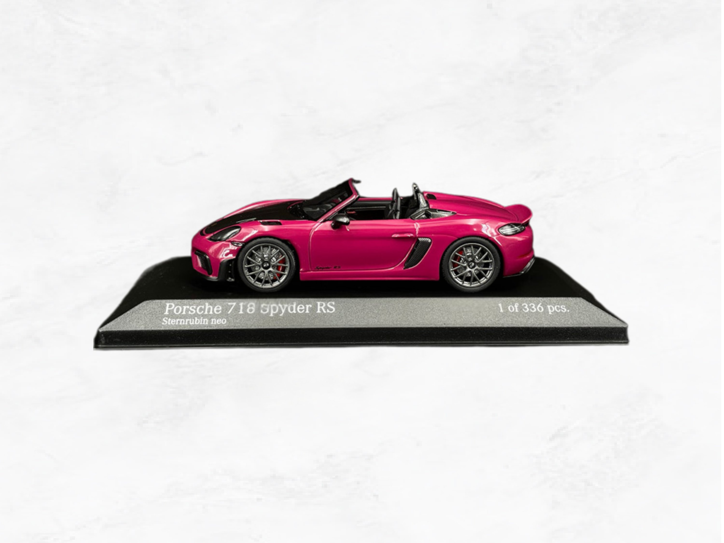 Porsche 718 Spyder RS 2023 | Rubystar | Weissach Package | 1:43 Scale | Limited 336