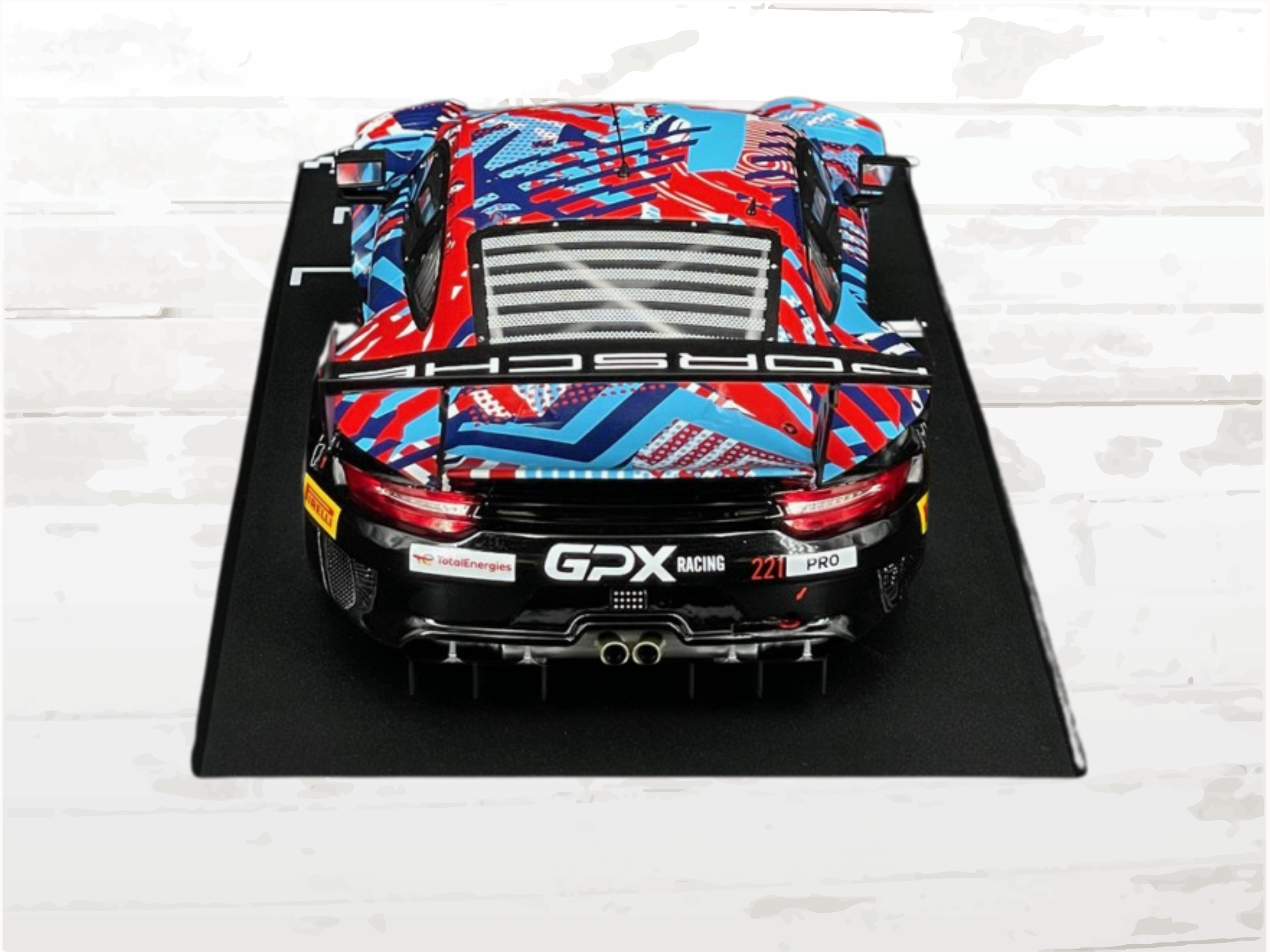 Porsche Scale Model 911 GT3 R Type 992 #221 Spa 24h 2022 – 1/18