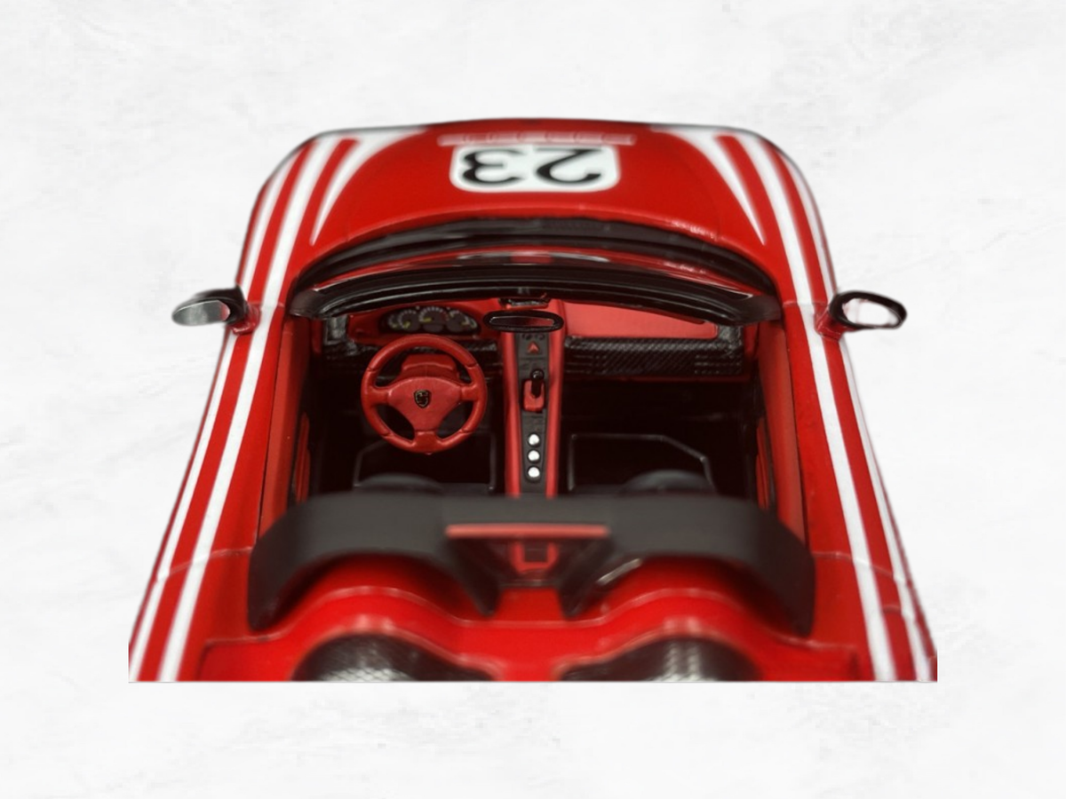 Porsche Carrera GT 2005 No.23 Salzburg Design – 1:43 Scale Model | Minichamps | Red & White